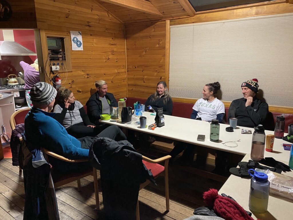 outdoor resilience training programs